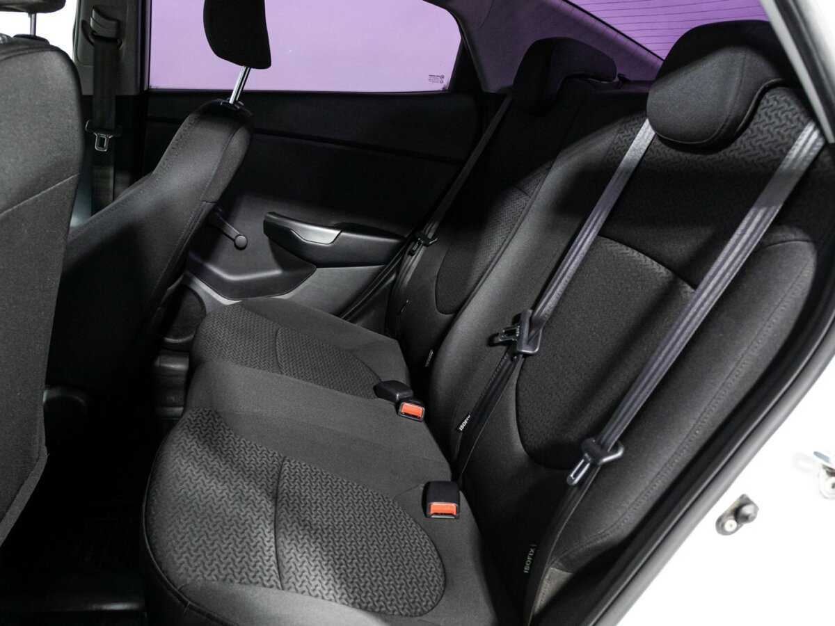 Kia Rio 2012 года с пробегом. Фото: #9