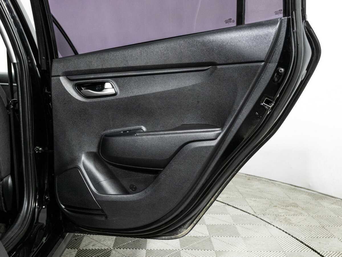 Kia Rio 2021 года с пробегом. Фото: #28