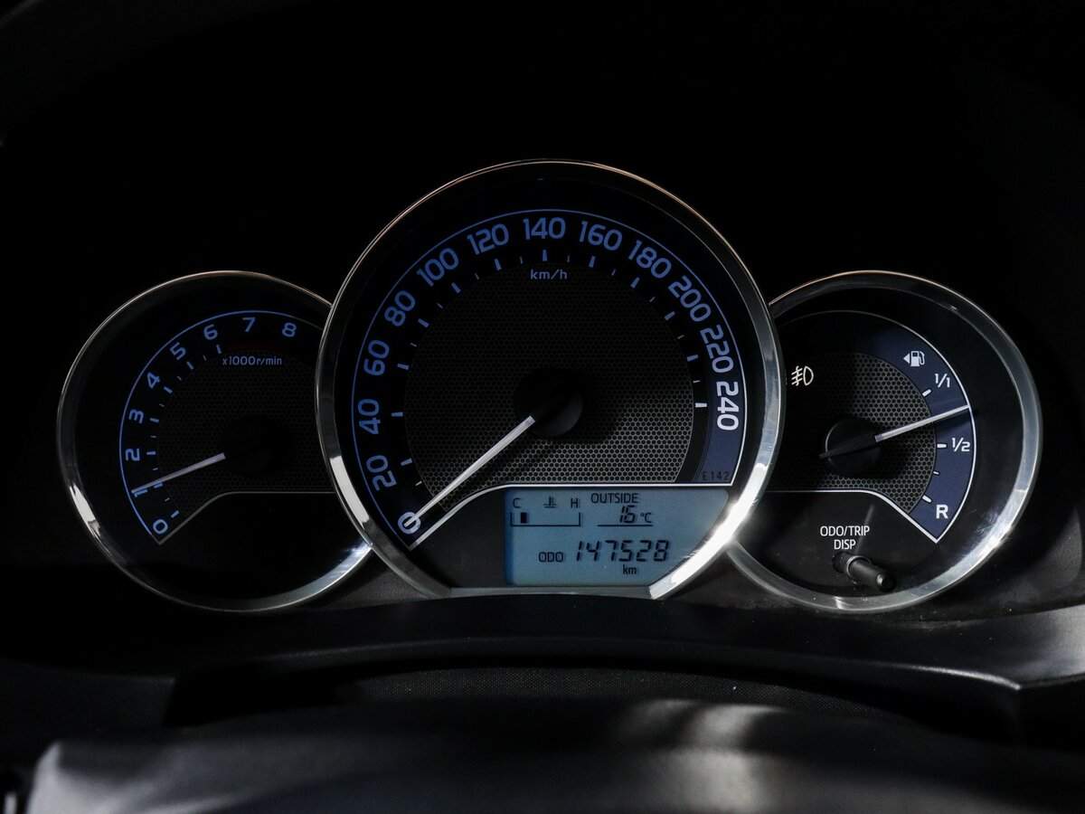 Toyota Corolla 2014 года с пробегом. Фото: #7