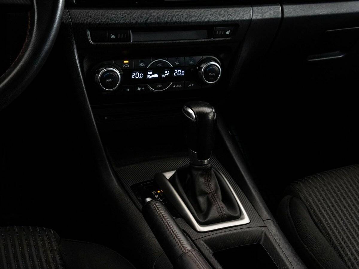 Mazda 3 2013 года с пробегом. Фото: #12