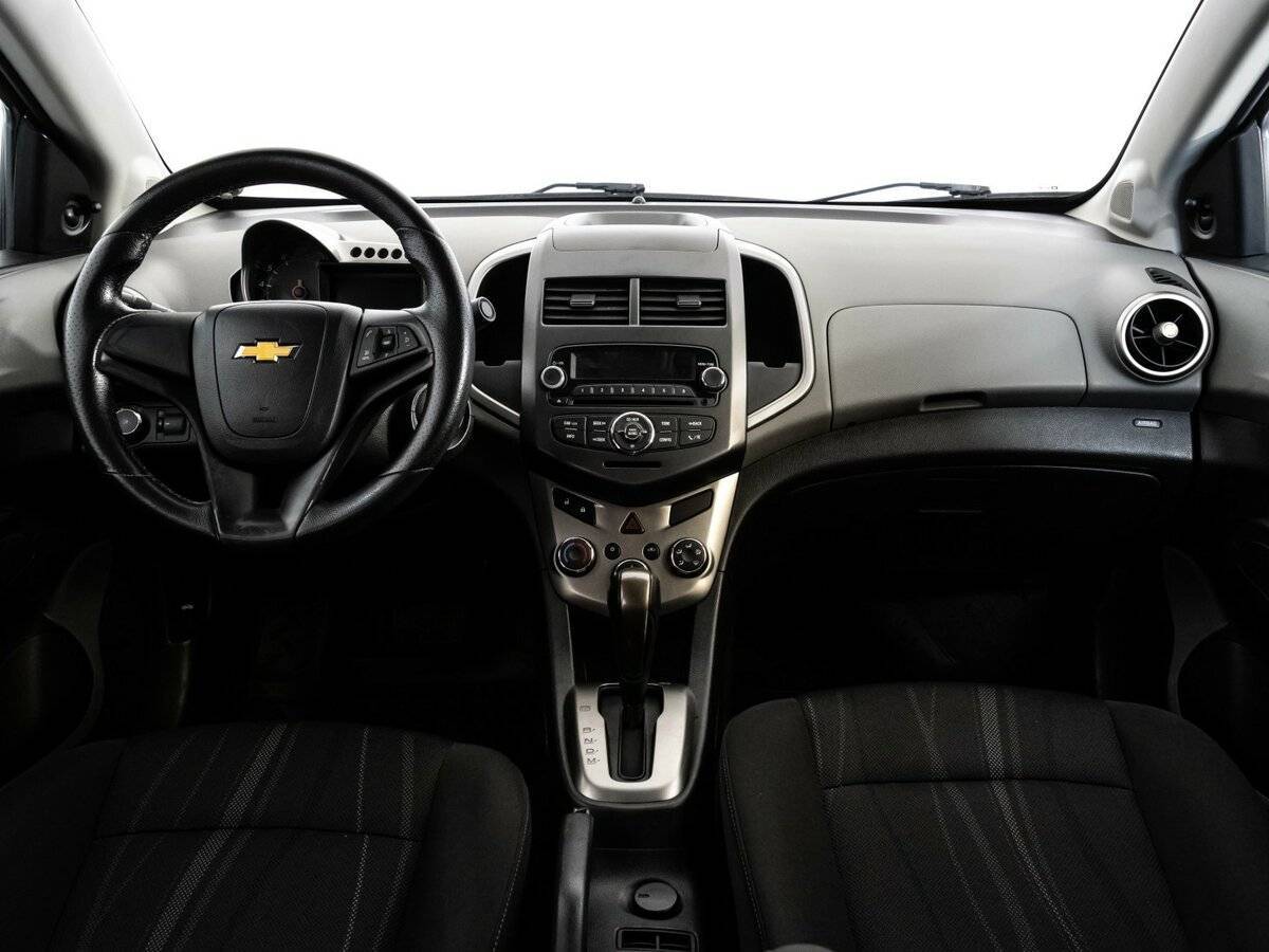 Chevrolet Aveo 2015 года с пробегом. Фото: #7