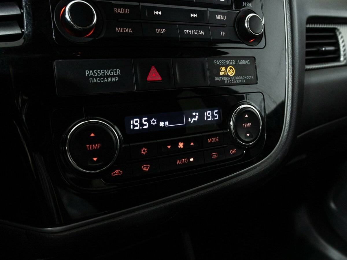 Mitsubishi Outlander 2016 года с пробегом. Фото: #15