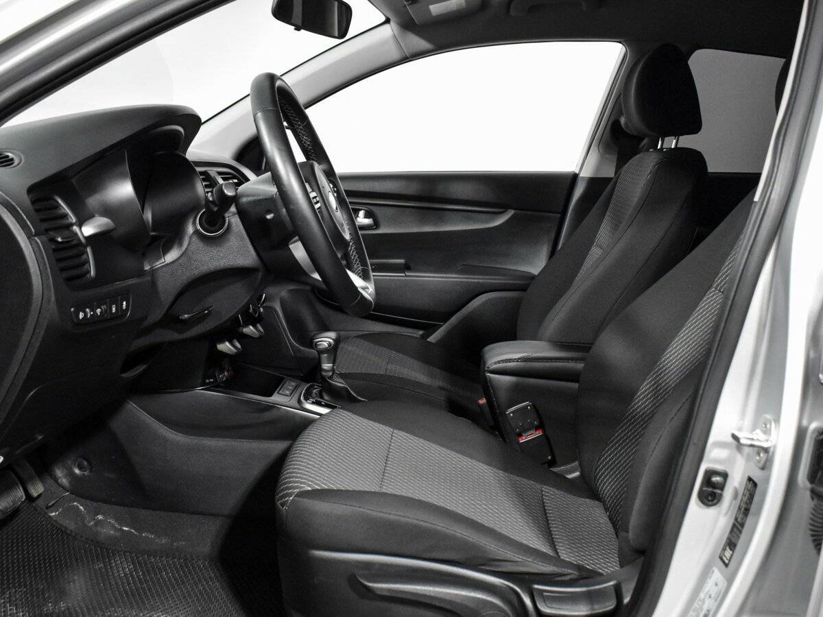 Kia Rio 2020 года с пробегом. Фото: #9