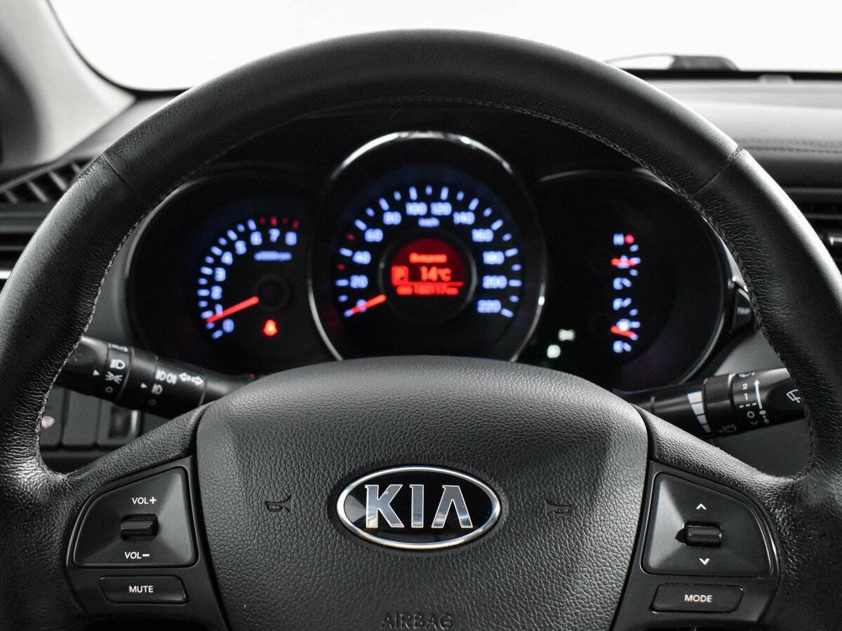 Kia Rio 2013 года с пробегом. Фото: #17