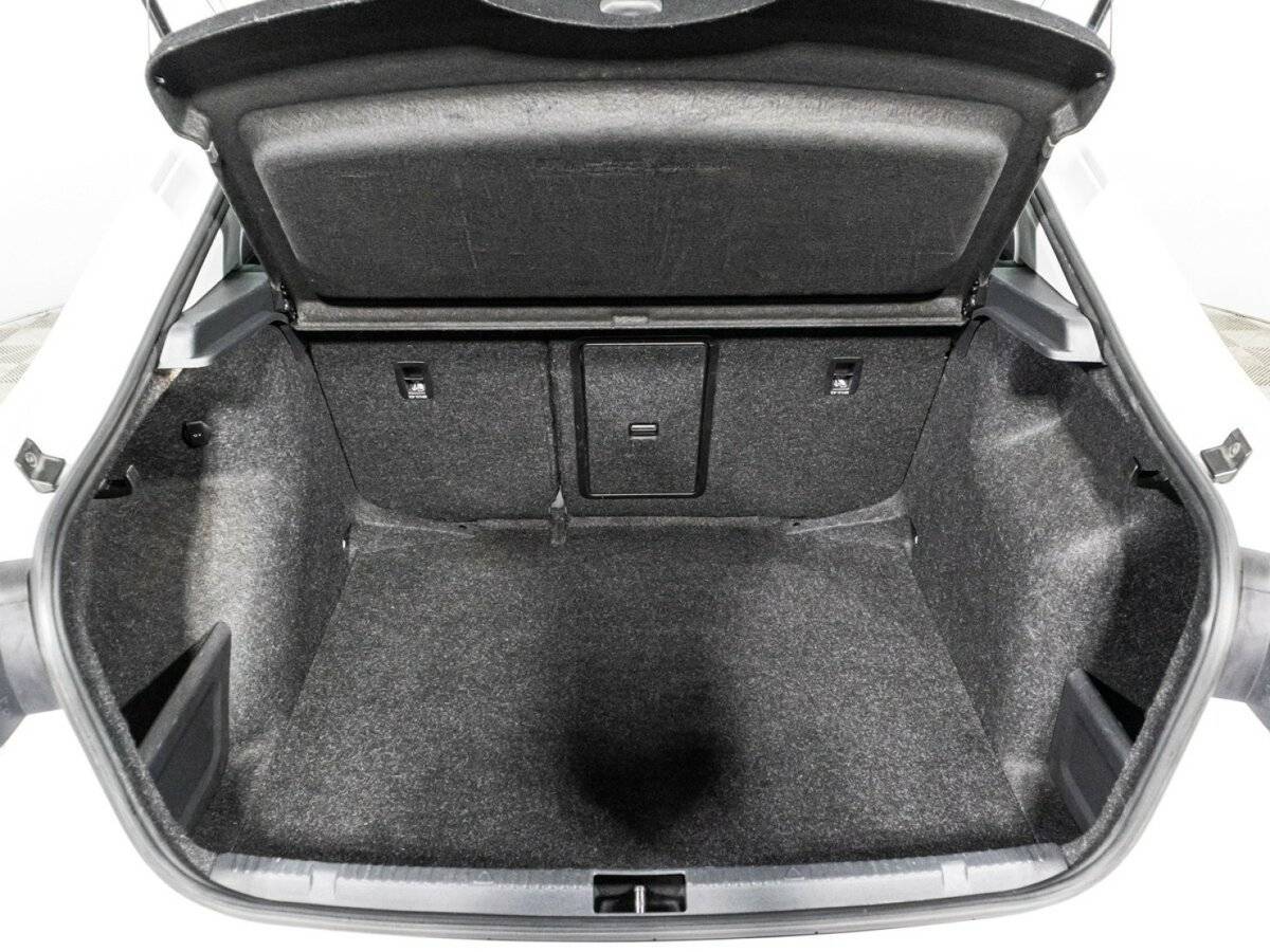 Skoda Rapid 2020 года с пробегом. Фото: #14