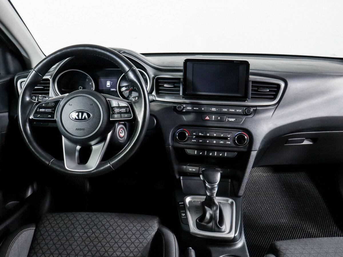 Kia Ceed 2019 года с пробегом. Фото: #11