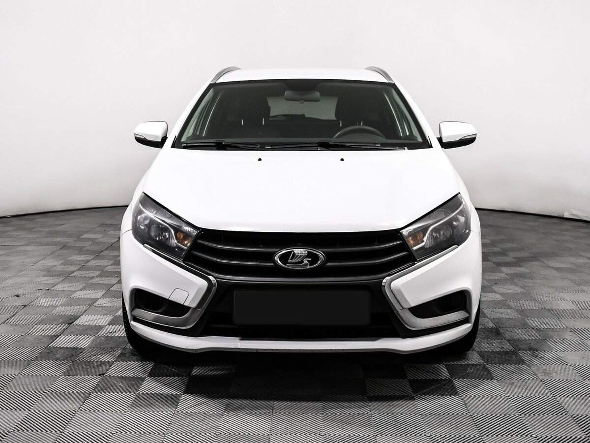 Lada (ВАЗ) Vesta 2020 года с пробегом. Фото: #1