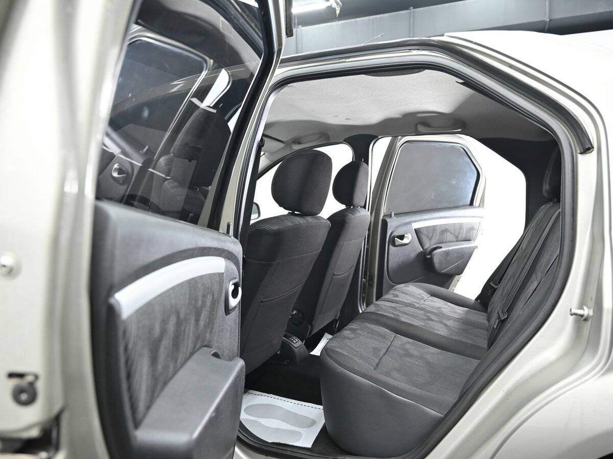 Renault Logan 2013 года с пробегом. Фото: #12