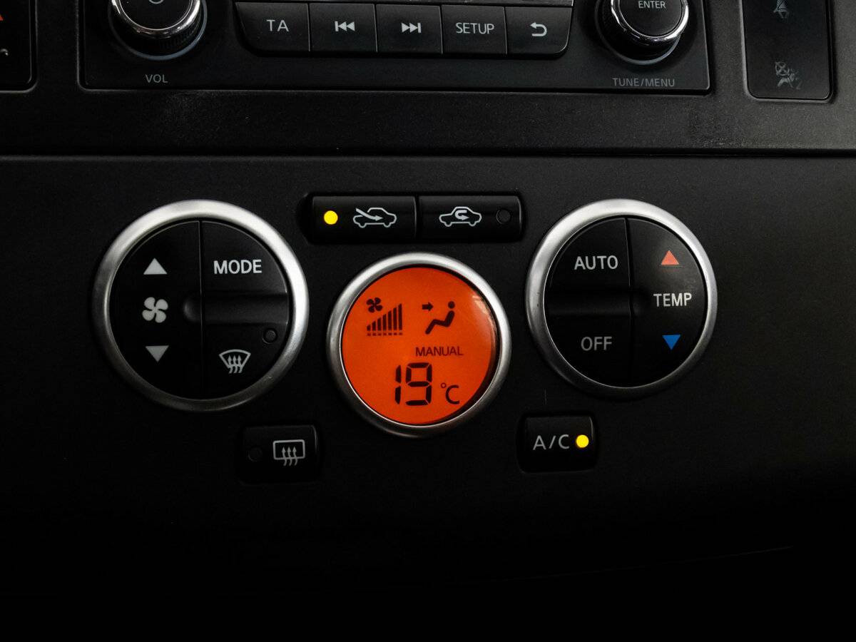 Nissan Tiida 2013 года с пробегом. Фото: #10