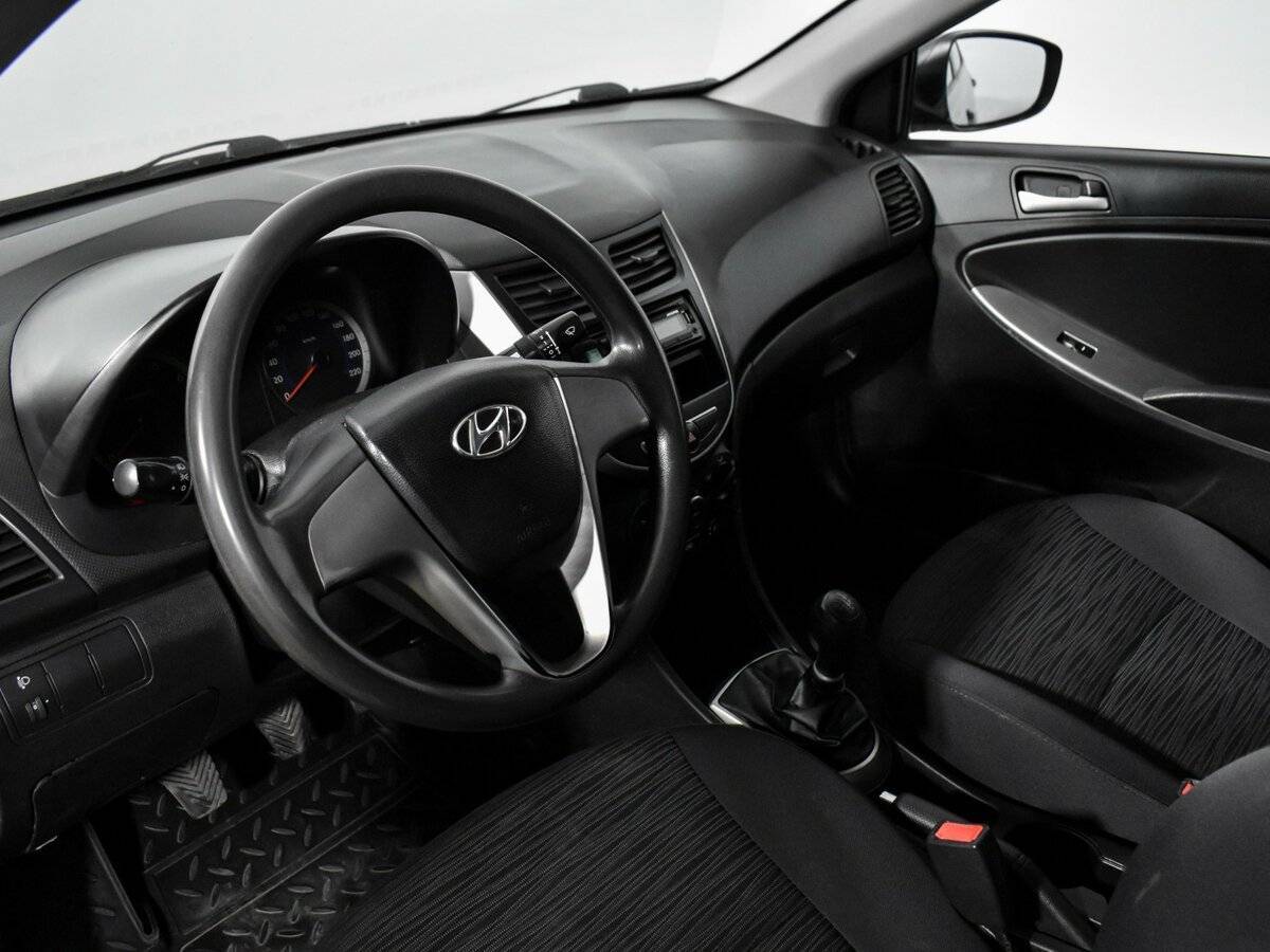 Hyundai Solaris 2014 года с пробегом. Фото: #8