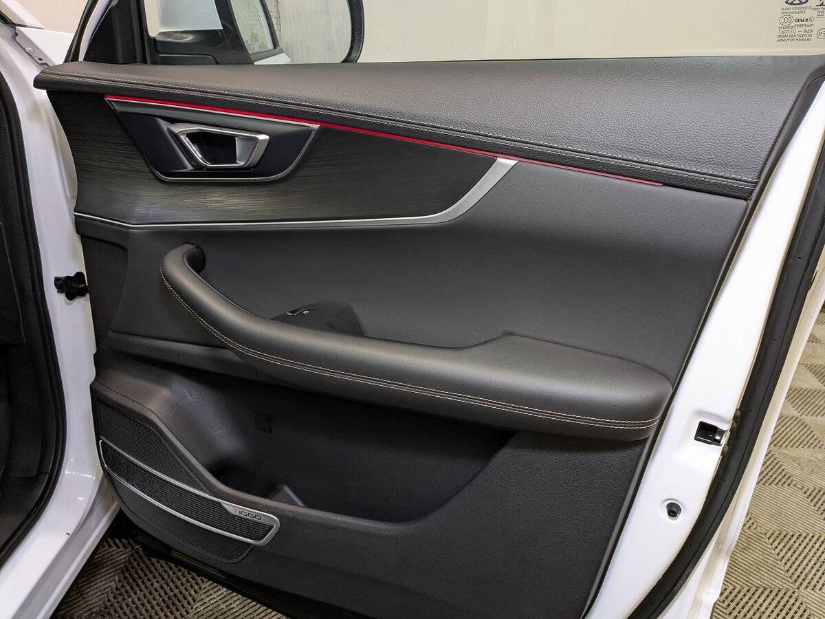 Chery Tiggo 8 2021 года с пробегом. Фото: #24