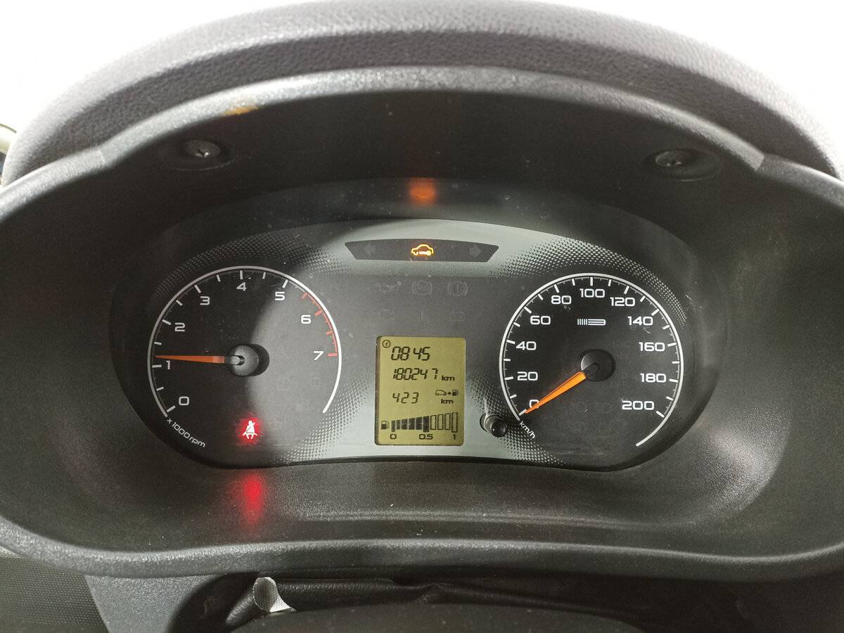 Lada (ВАЗ) Granta 2017 года с пробегом. Фото: #10