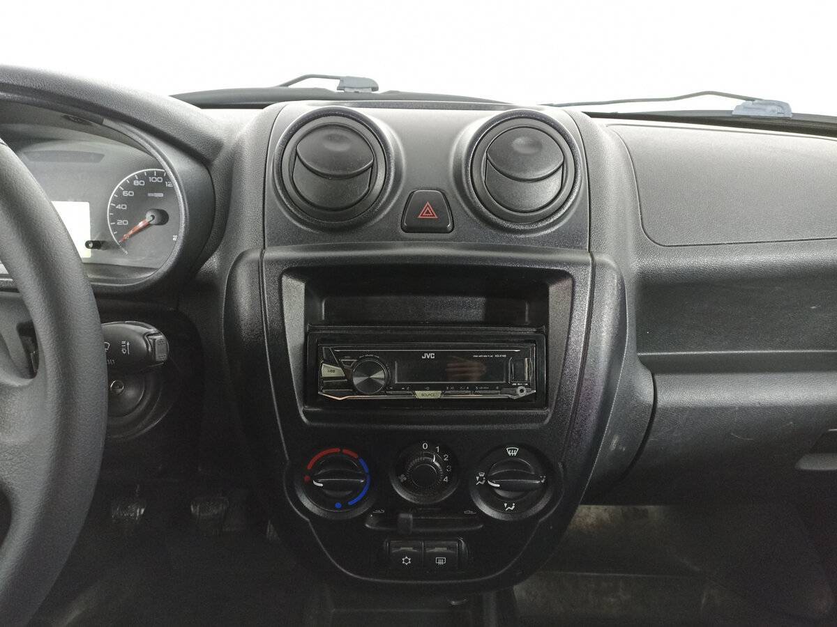 Lada (ВАЗ) Granta 2017 года с пробегом. Фото: #12