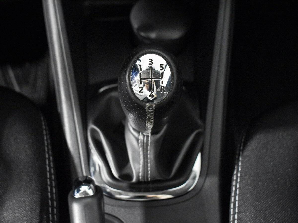 Renault Fluence 2013 года с пробегом. Фото: #7