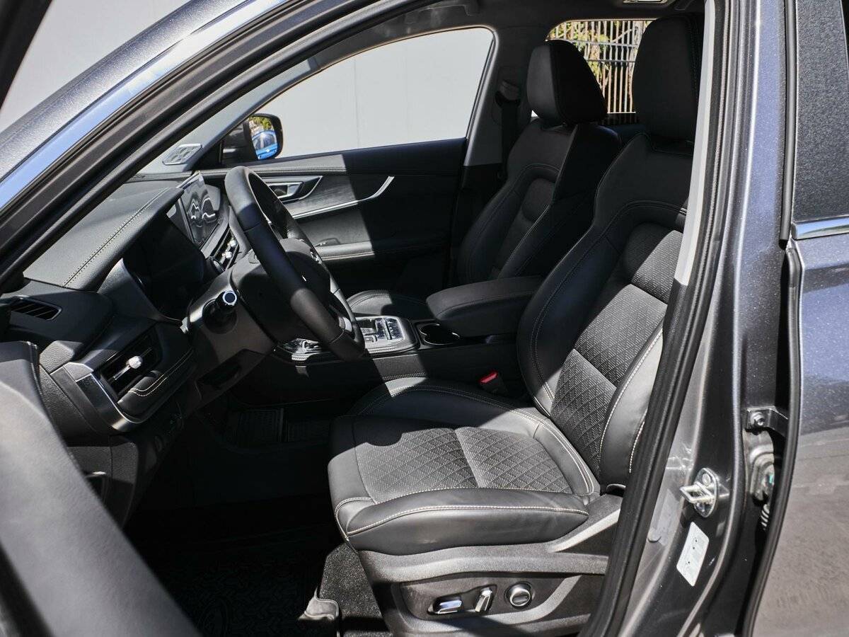 Chery Tiggo 8 2022 года с пробегом. Фото: #13