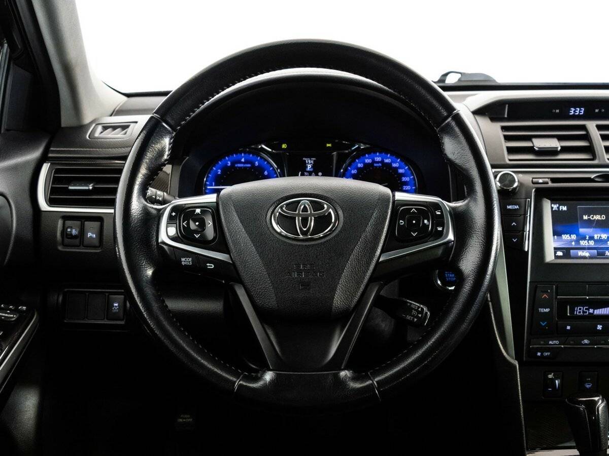 Toyota Camry 2017 года с пробегом. Фото: #9