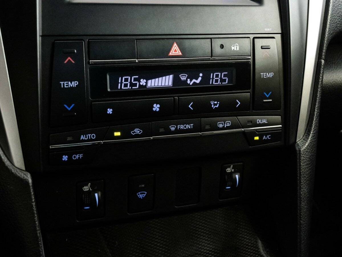 Toyota Camry 2017 года с пробегом. Фото: #13