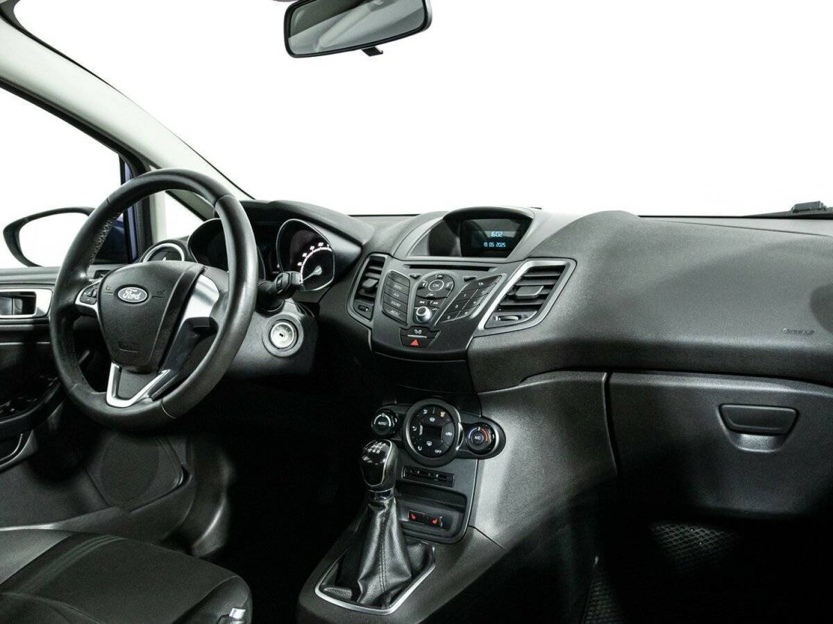 Ford Fiesta 2015 года с пробегом. Фото: #8