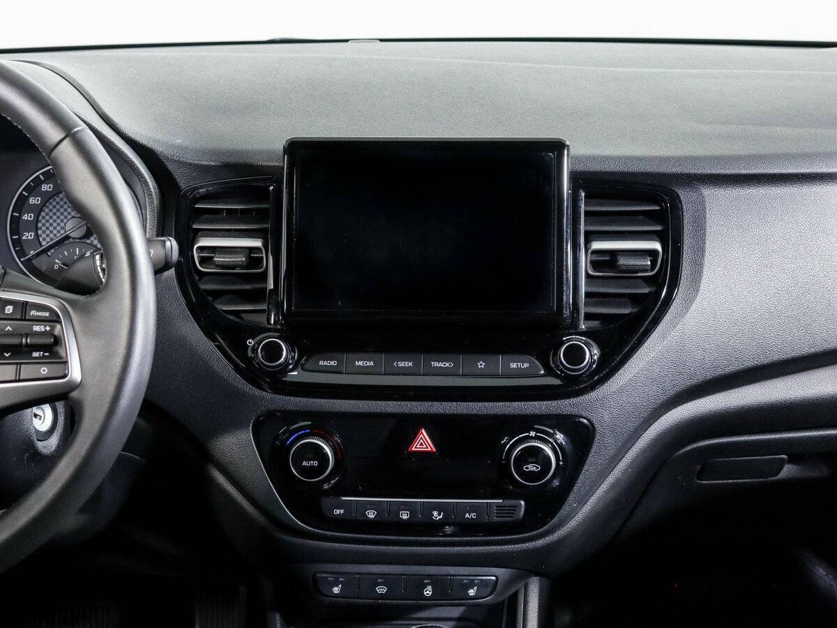 Hyundai Solaris 2021 года с пробегом. Фото: #12