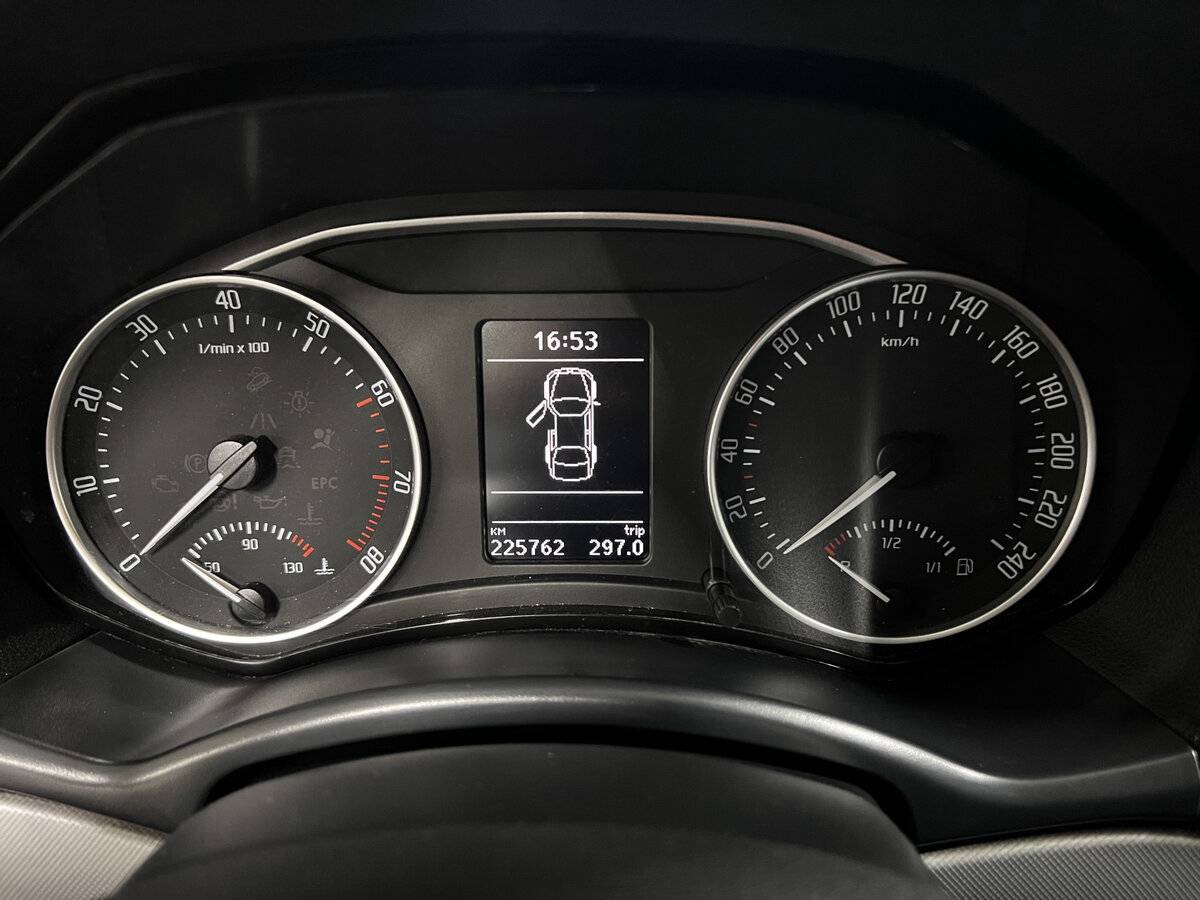 Skoda Octavia 2012 года с пробегом. Фото: #11