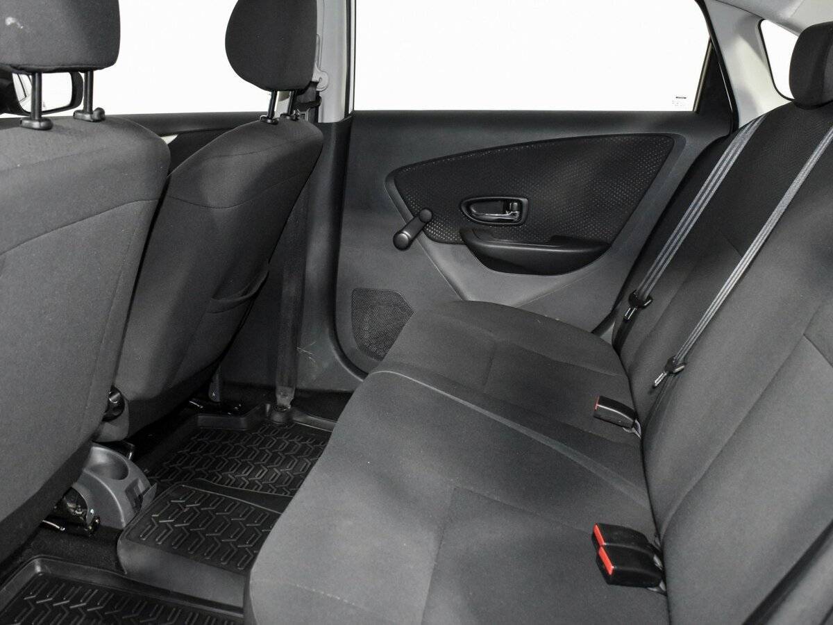 Nissan Almera 2013 года с пробегом. Фото: #9