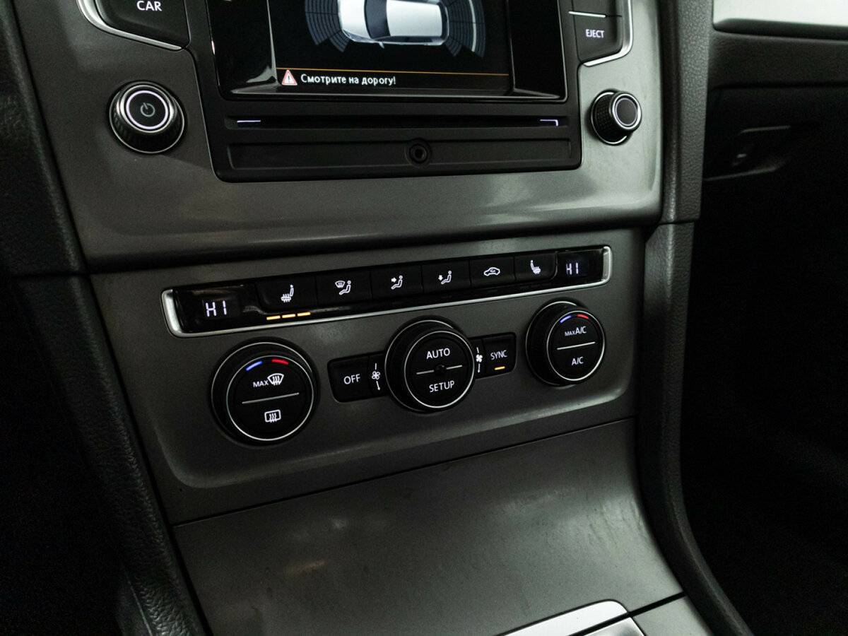 Volkswagen Golf 2013 года с пробегом. Фото: #15