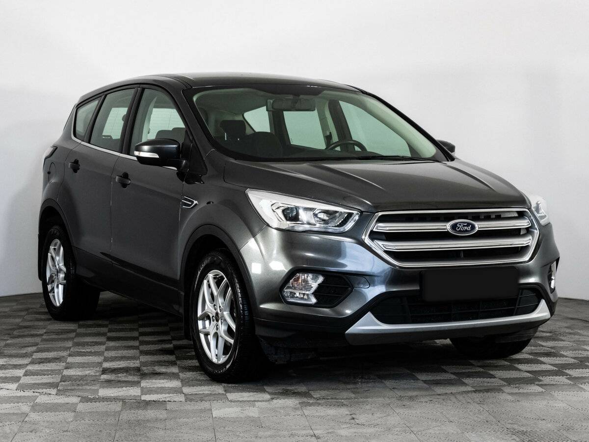 Ford Kuga 2017 года с пробегом. Фото: #2