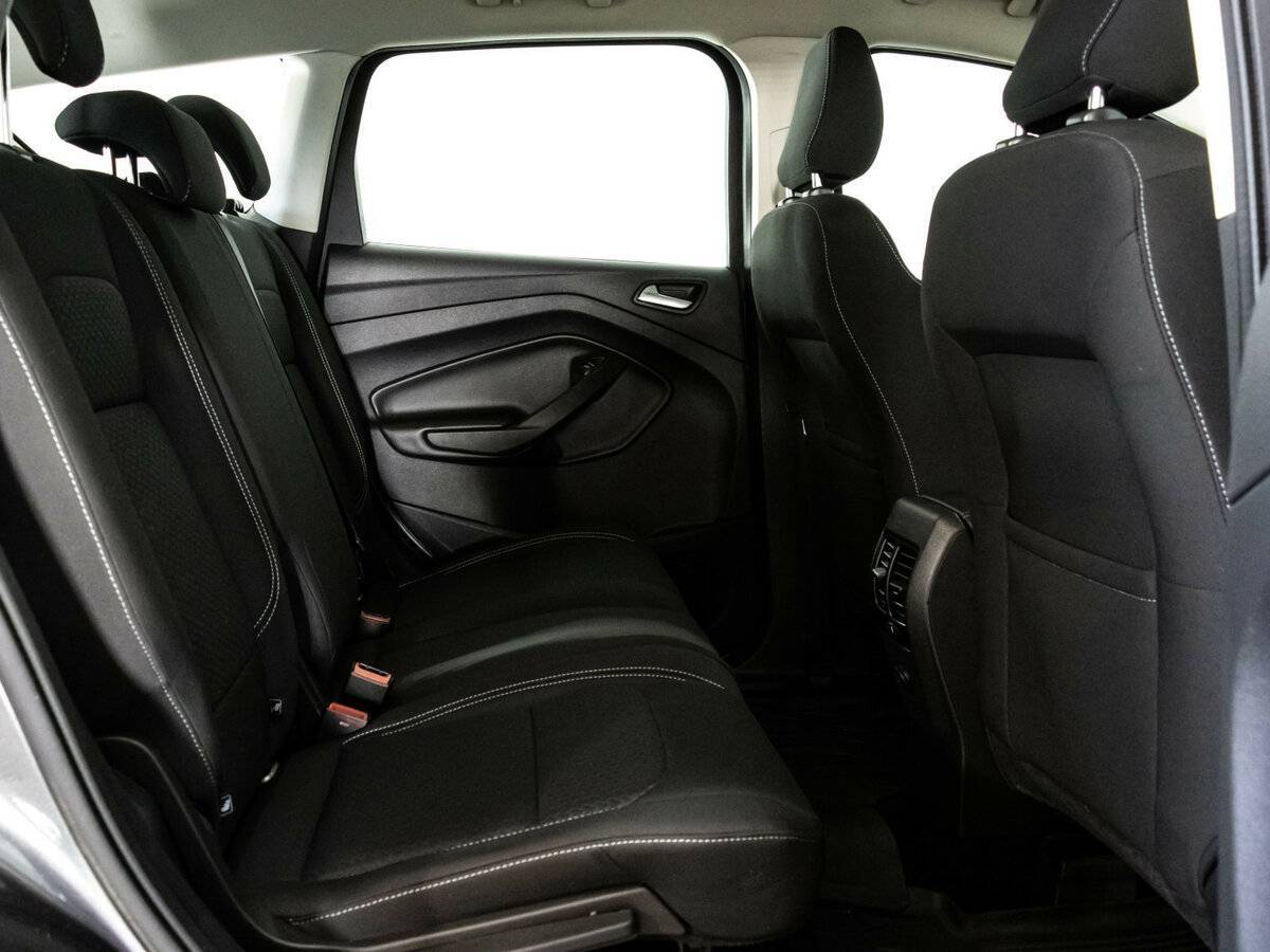 Ford Kuga 2017 года с пробегом. Фото: #16