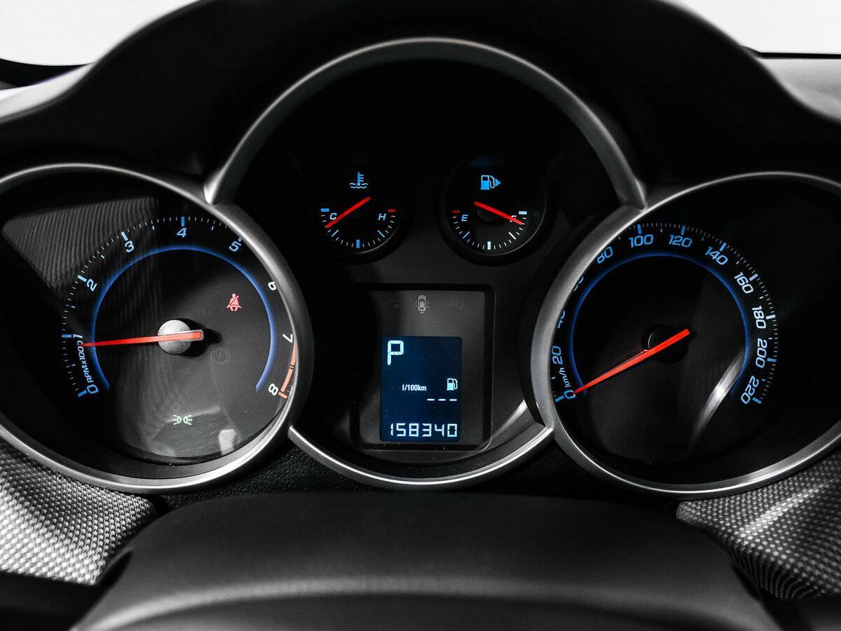 Chevrolet Cruze 2014 года с пробегом. Фото: #9