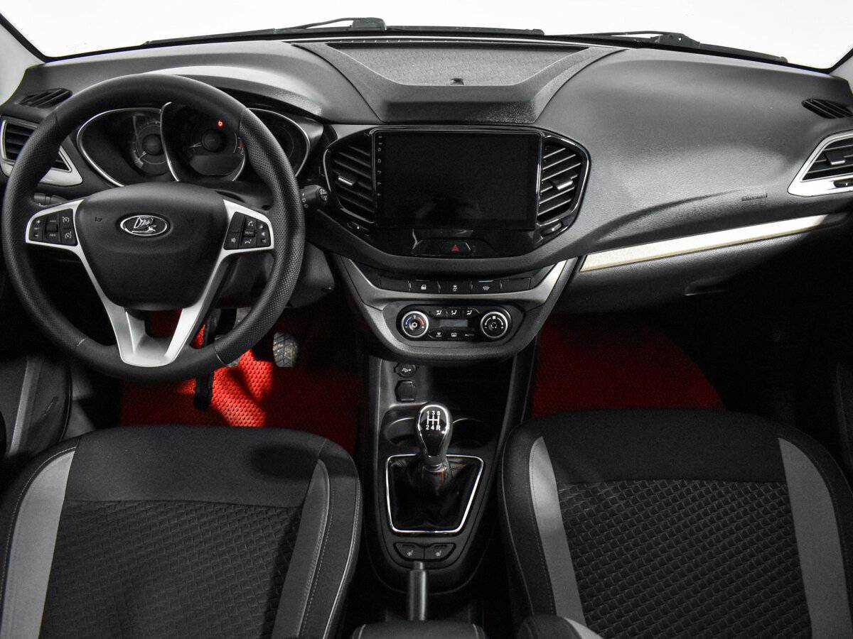 Lada (ВАЗ) Vesta 2018 года с пробегом. Фото: #12