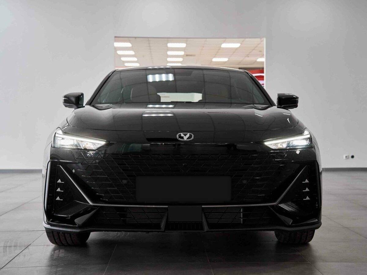 Changan UNI-V 2024 года с пробегом. Фото: #7