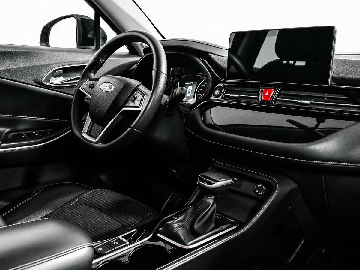 Москвич 3 2023 года с пробегом. Фото: #8