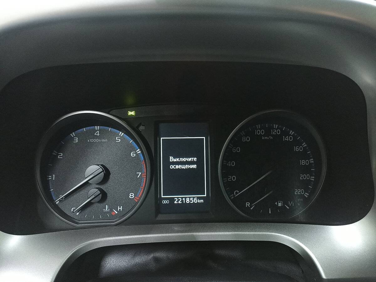 Toyota RAV4 2016 года с пробегом. Фото: #12