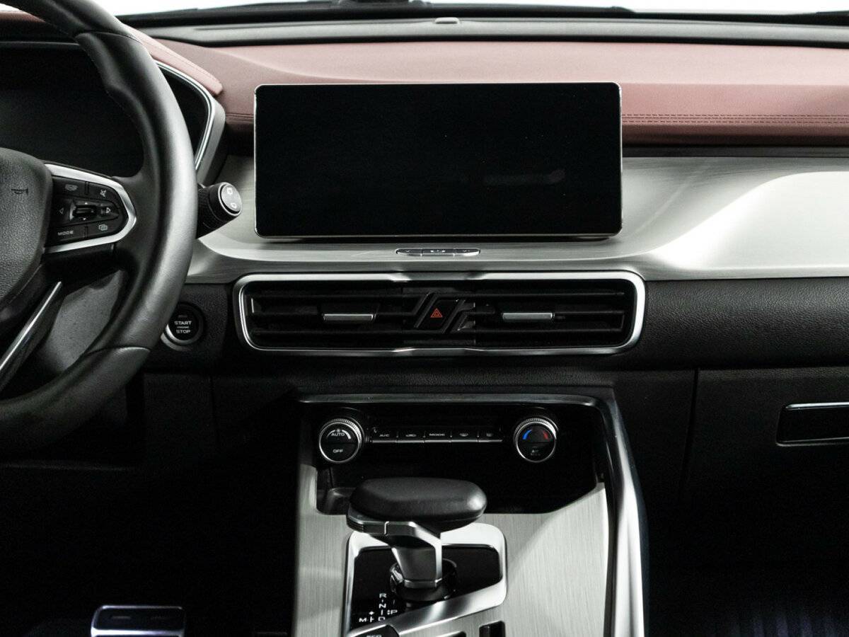 Geely Coolray 2022 года с пробегом. Фото: #13