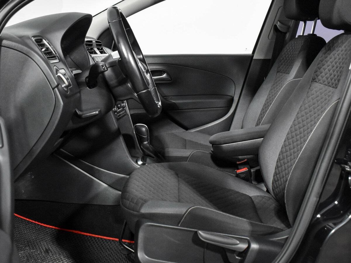 Volkswagen Polo 2018 года с пробегом. Фото: #9