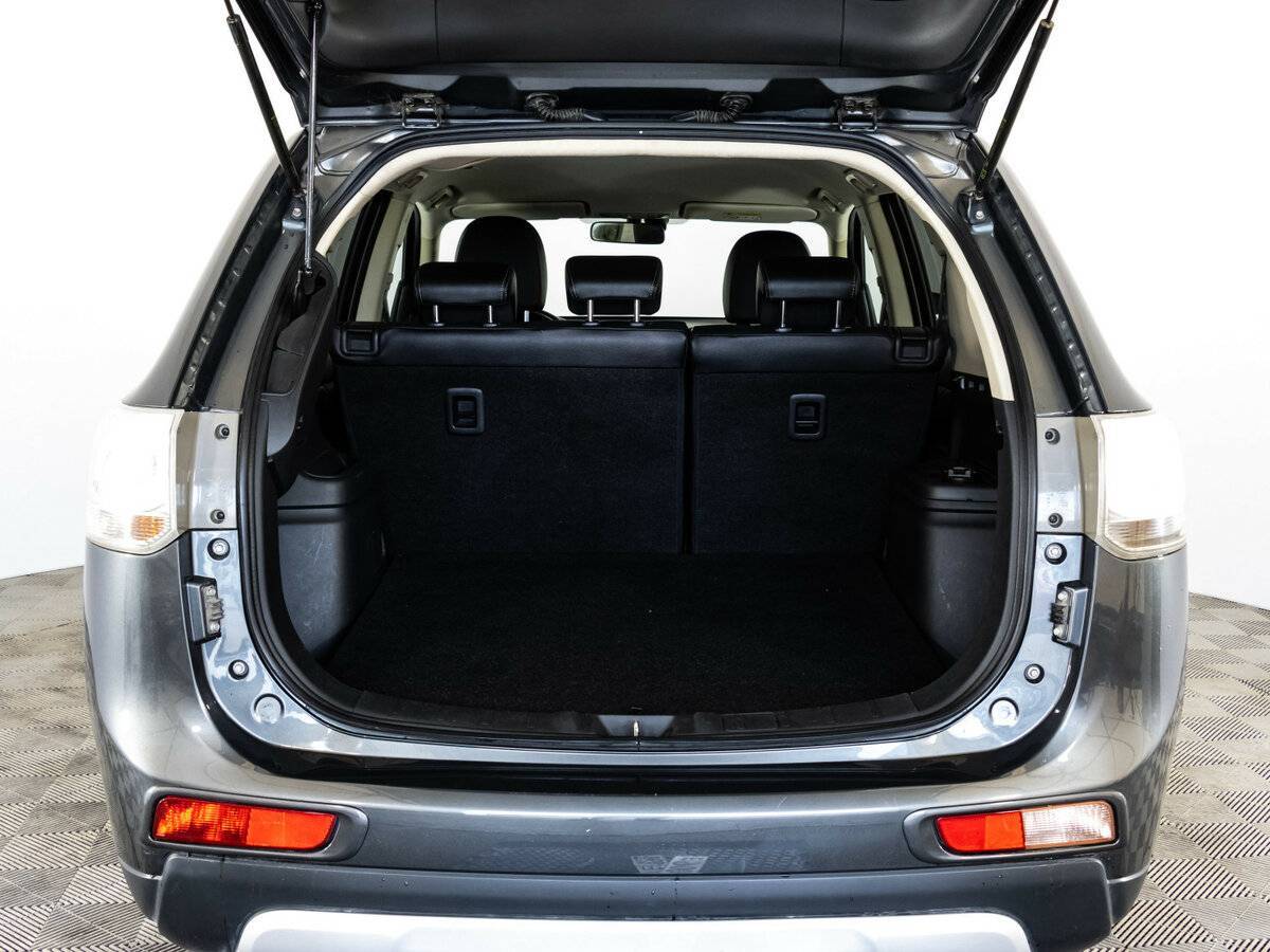 Mitsubishi Outlander 2014 года с пробегом. Фото: #16