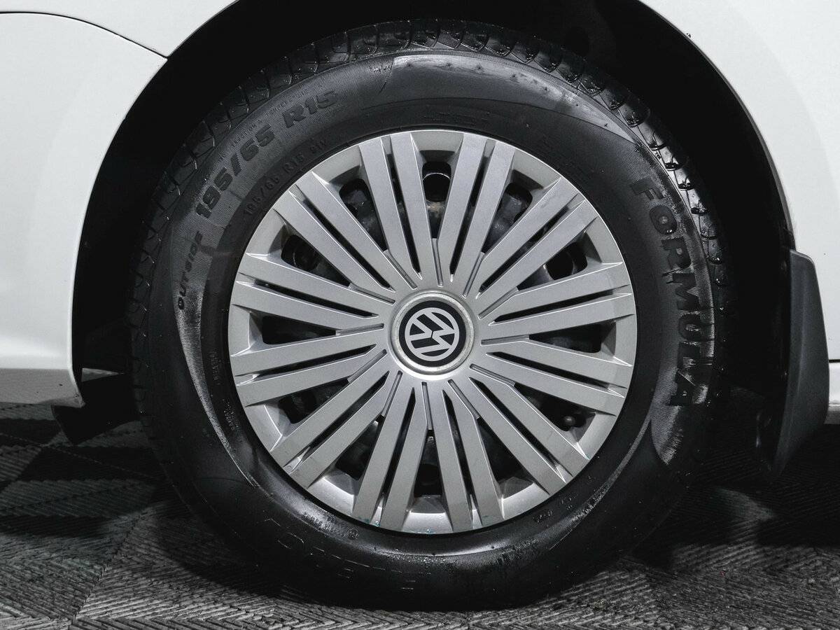 Volkswagen Jetta 2016 года с пробегом. Фото: #13