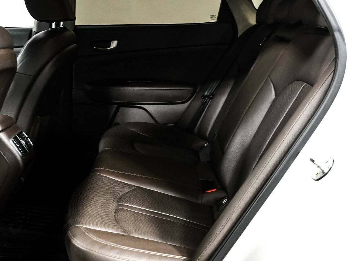 Kia Optima 2018 года с пробегом. Фото: #11