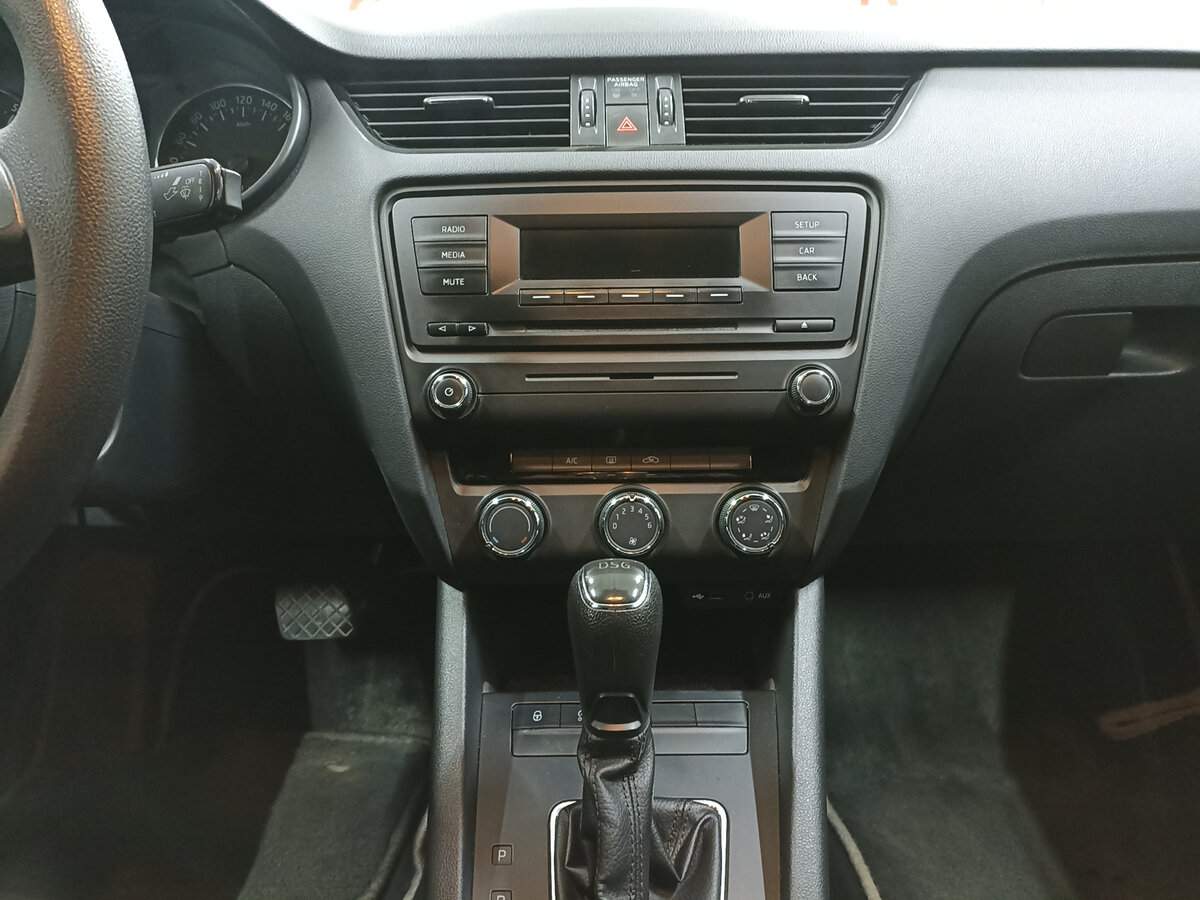 Skoda Octavia 2013 года с пробегом. Фото: #14