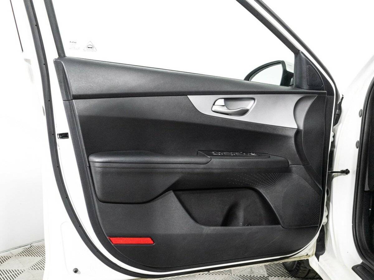 Kia Cerato 2021 года с пробегом. Фото: #24