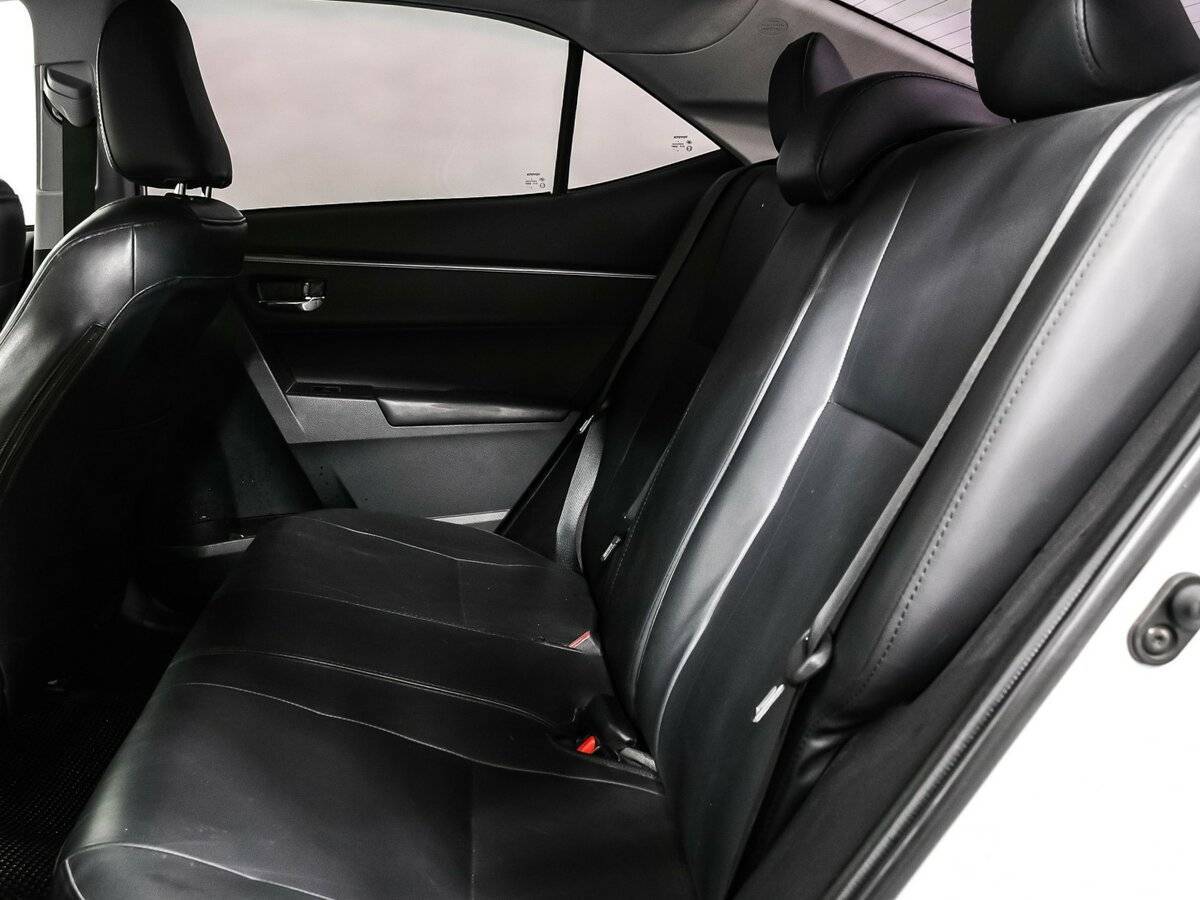 Toyota Corolla 2013 года с пробегом. Фото: #12