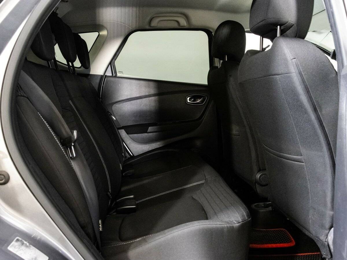 Renault Kaptur 2017 года с пробегом. Фото: #13