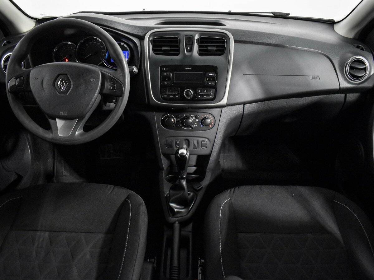Renault Sandero 2017 года с пробегом. Фото: #11