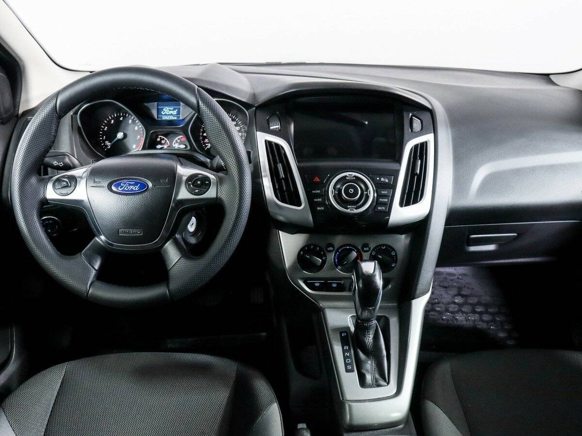 Ford Focus 2012 года с пробегом. Фото: #6