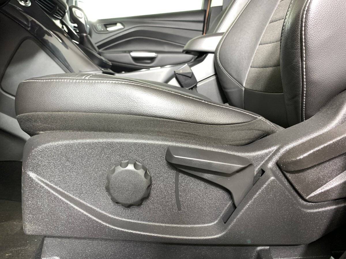 Ford Kuga 2014 года с пробегом. Фото: #15