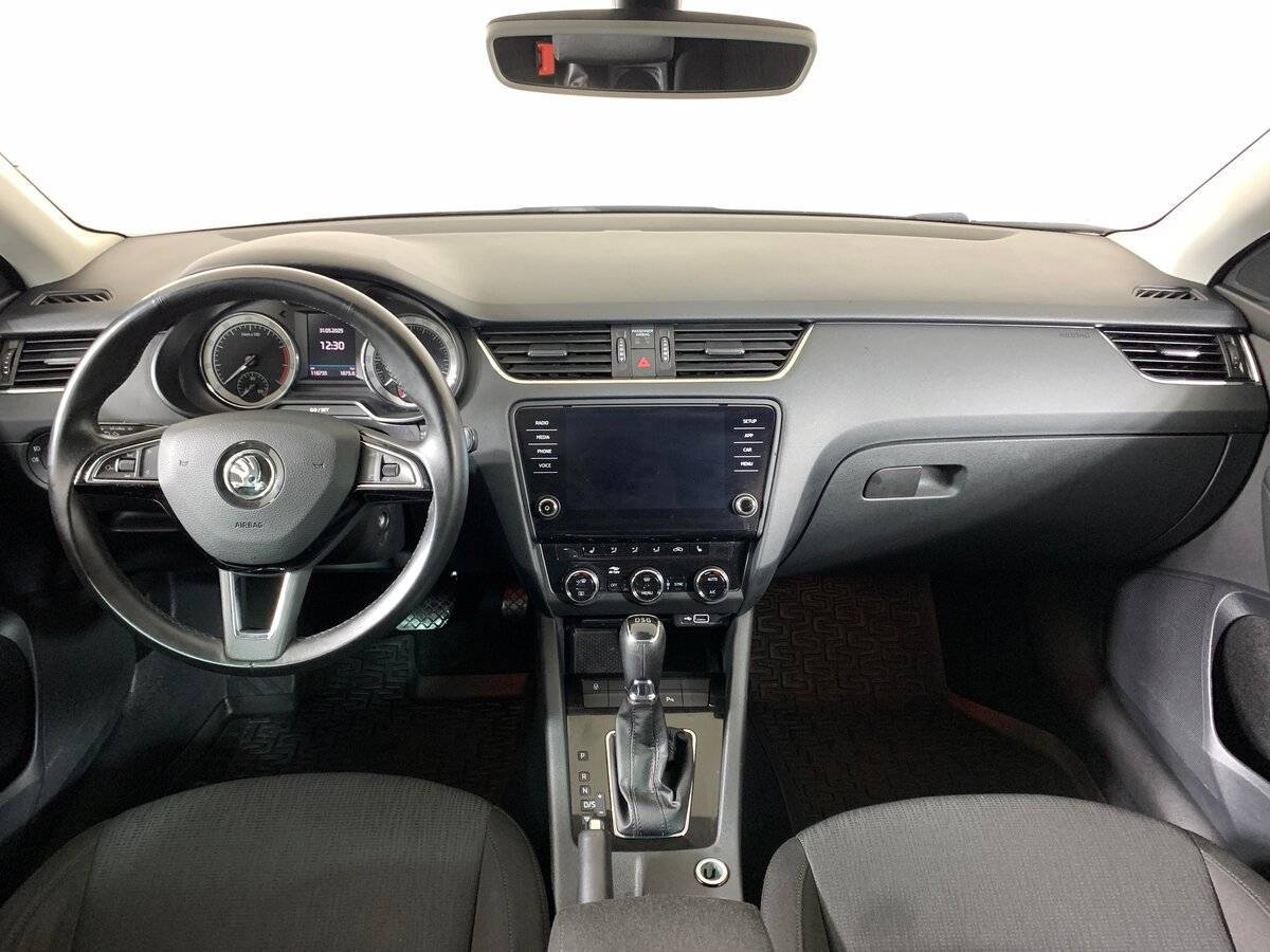 Skoda Octavia 2018 года с пробегом. Фото: #11