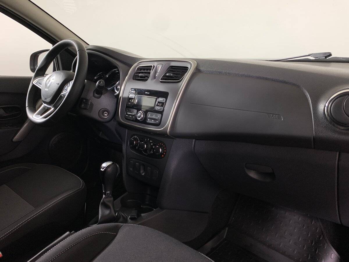 Renault Sandero 2021 года с пробегом. Фото: #12