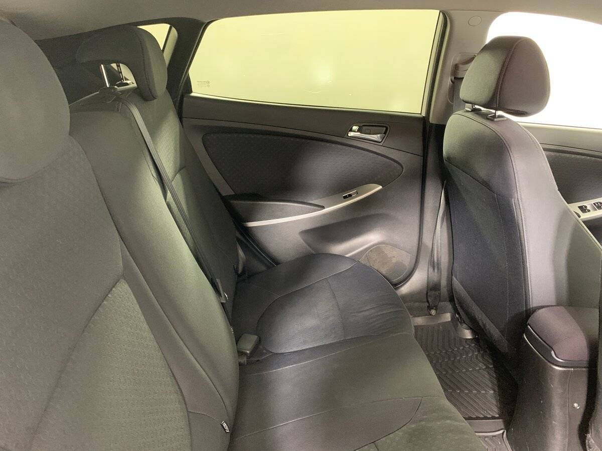 Hyundai Solaris 2013 года с пробегом. Фото: #16