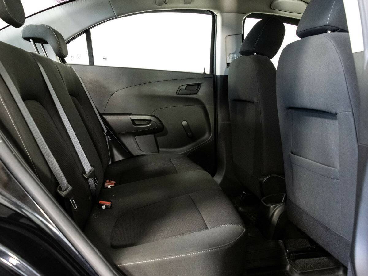 Chevrolet Aveo 2014 года с пробегом. Фото: #14