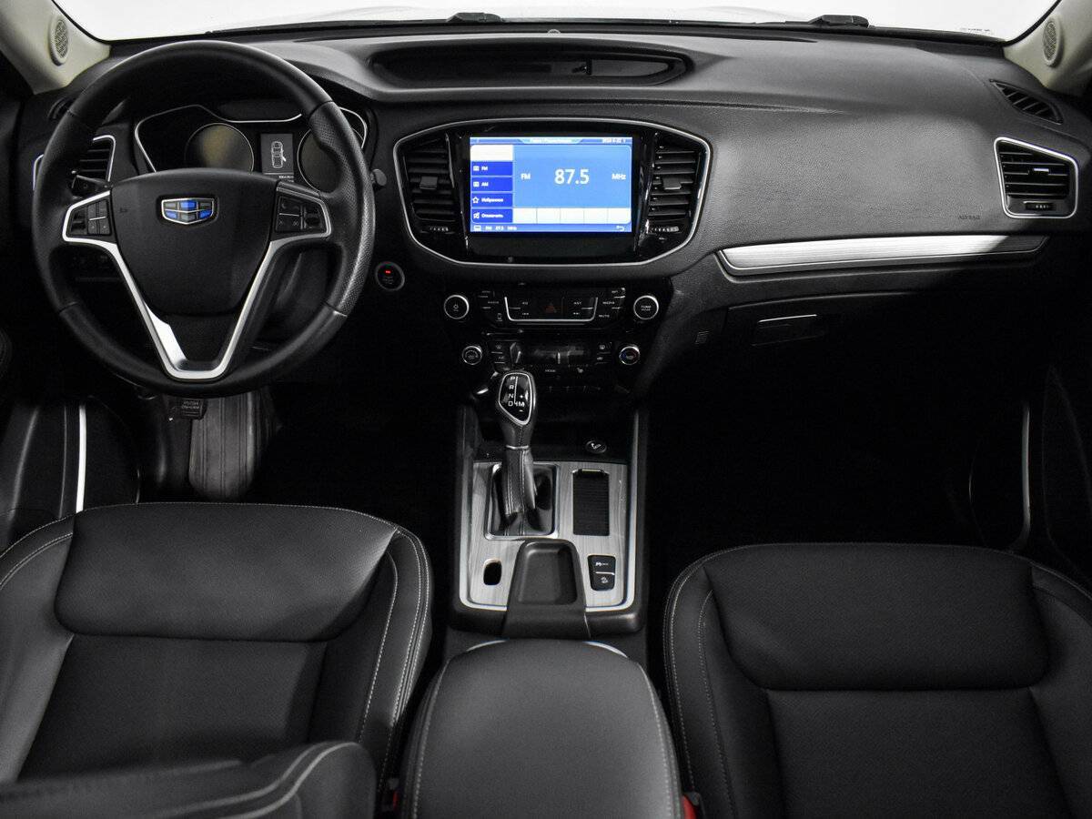 Geely Emgrand X7 2021 года с пробегом. Фото: #14